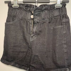 Black jean shorts size S
